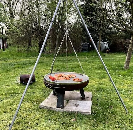 Kuscheltage Im Zirkuswagen Am Kanal Im Muensterland Recke